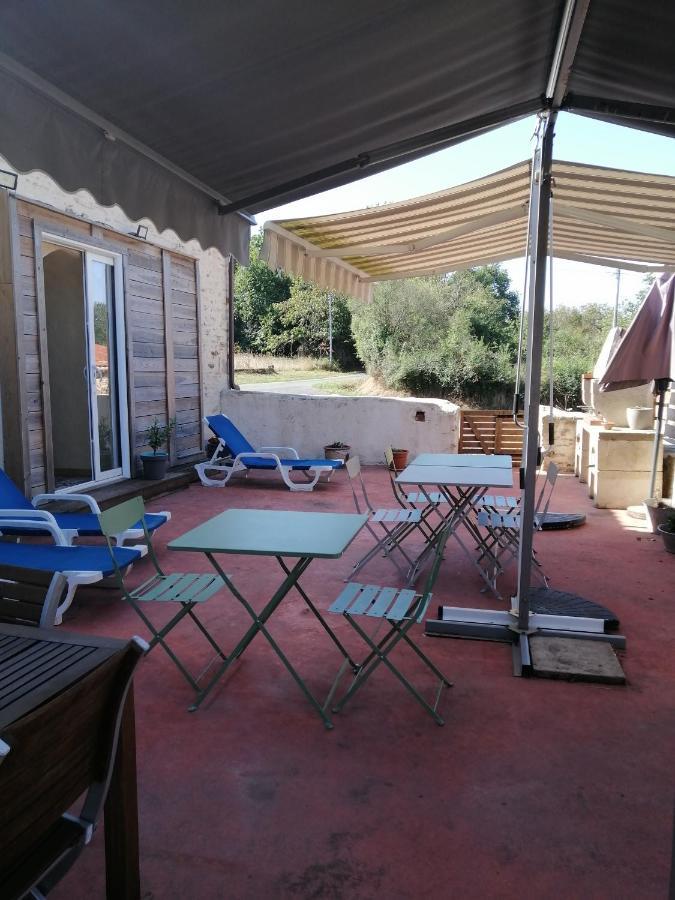 Chambres D'Hotes "La Source" Mareuil-sur-Lay Kültér fotó